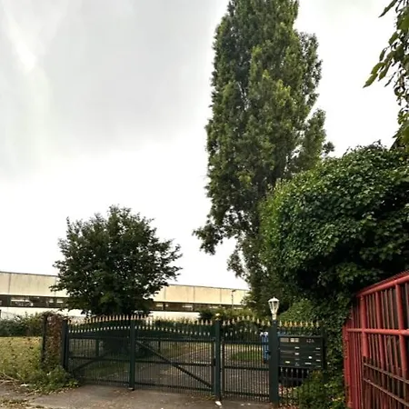 Eg Links Penzini Monteurzimmer A Durlach Fuer 6 Personen Appartamento *